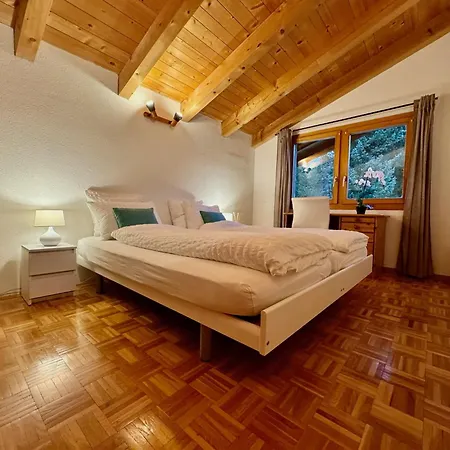 Dağ evi Exklusives Mit 360 Panorama Hornkessel